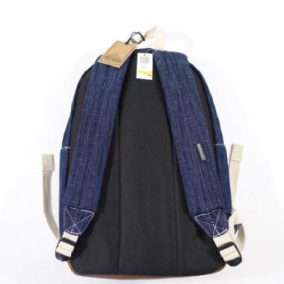 STEVE MADDEN DISTRESSED BACKPACK BAG - Picture 2 of 6